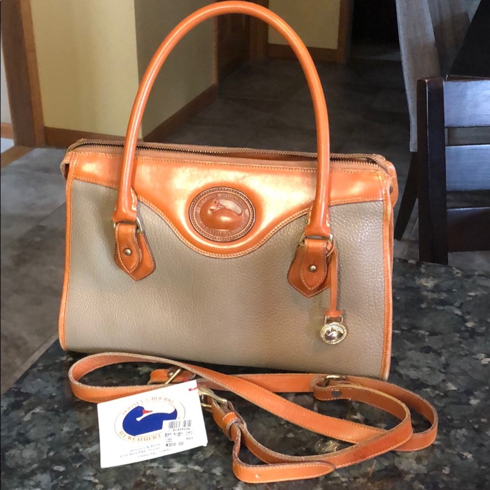 Dooney & Bourke Purse